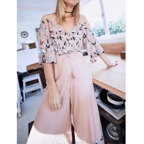 Jaase Pink/Blush Boho Floral Flowy Long Jumpsuit - V-Neck & Cinched Waist - Picture 1 of 7